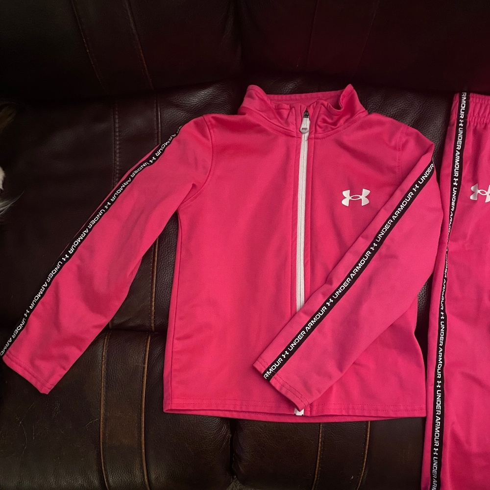 Under Armour track suit